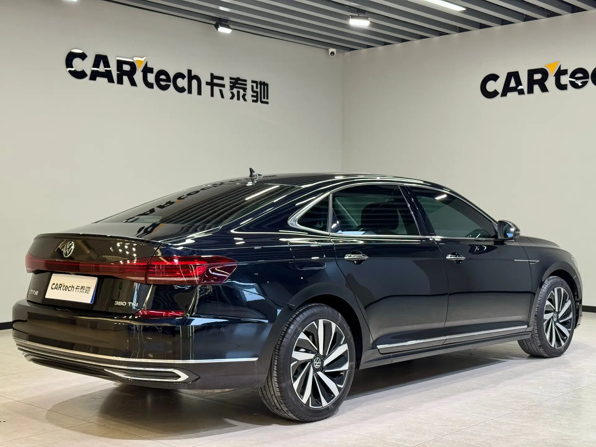 Volkswagen Passat, 2024 6