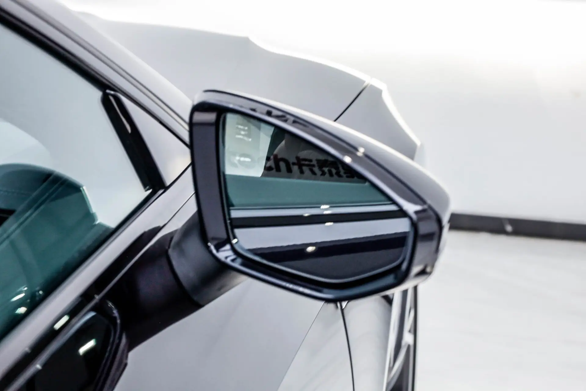 Audi A7L 45 TFSI, 2024 11