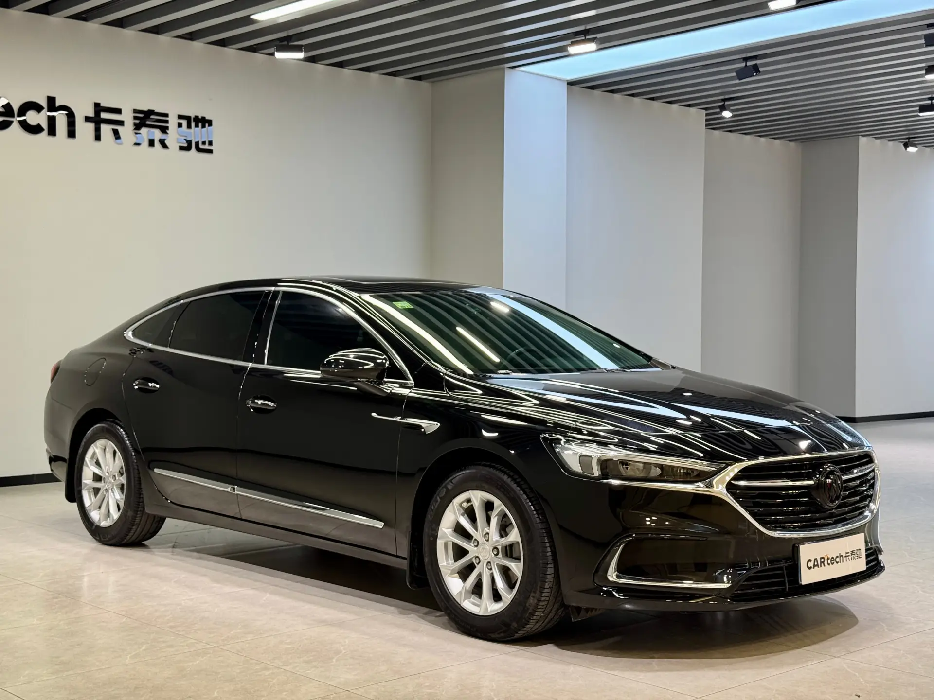 Buick LaCrosse, 2021 3