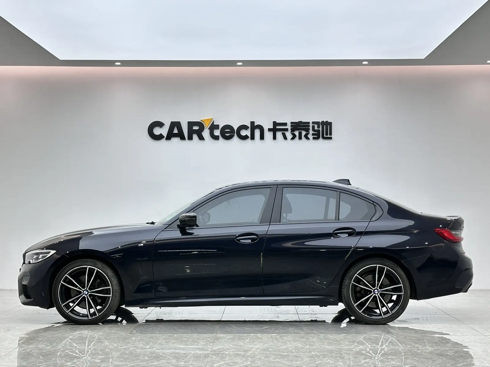 BMW 330i, 2020 2