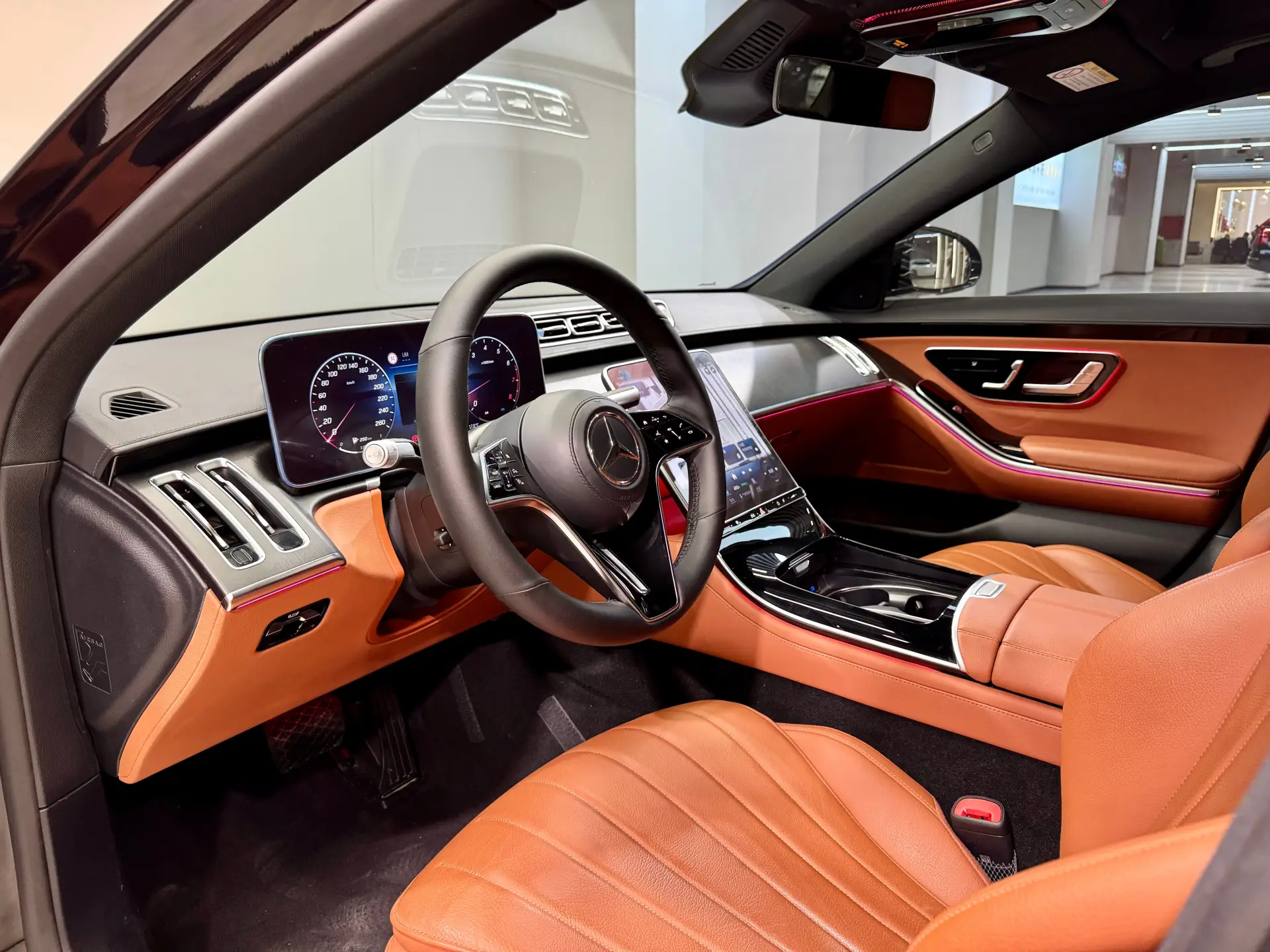 Mercedes-Benz S 400 L, 2024 14