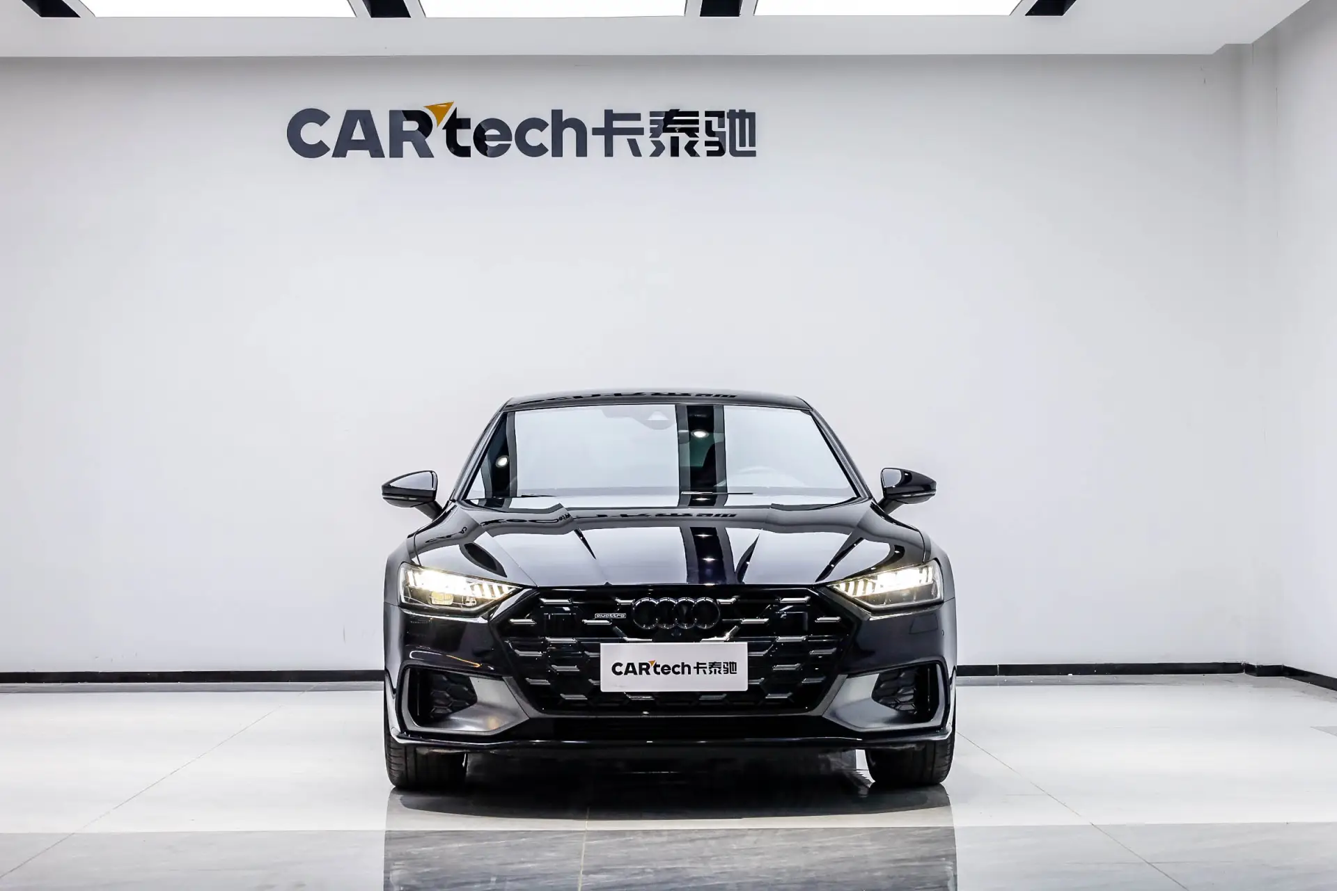 Audi A7L 45 TFSI, 2024 2