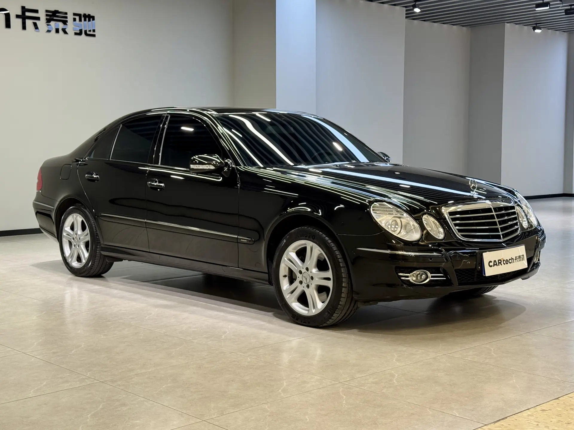 Mercedes-Benz E 350, 2008 3