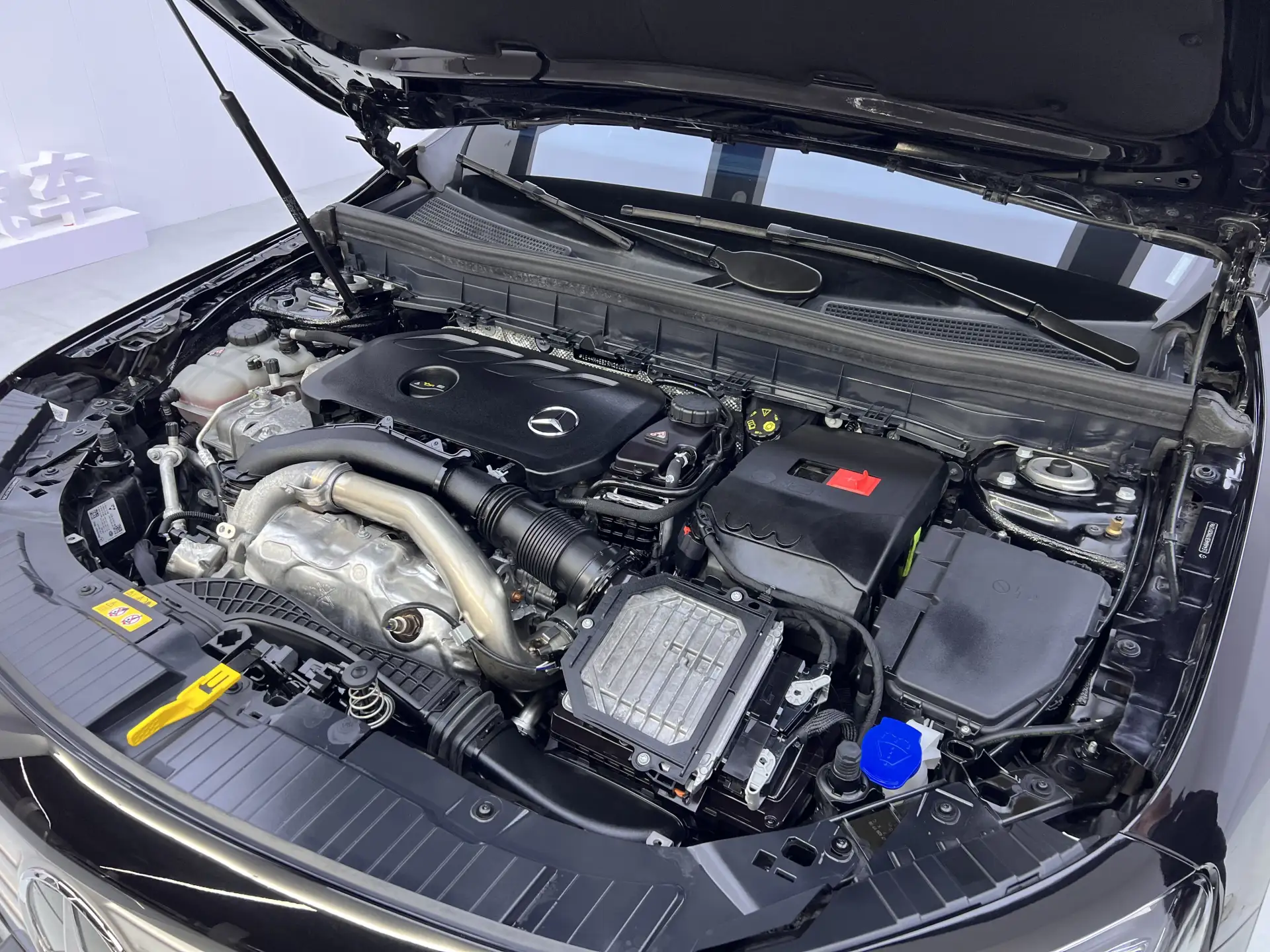 Mercedes-Benz GLB, 2024 12