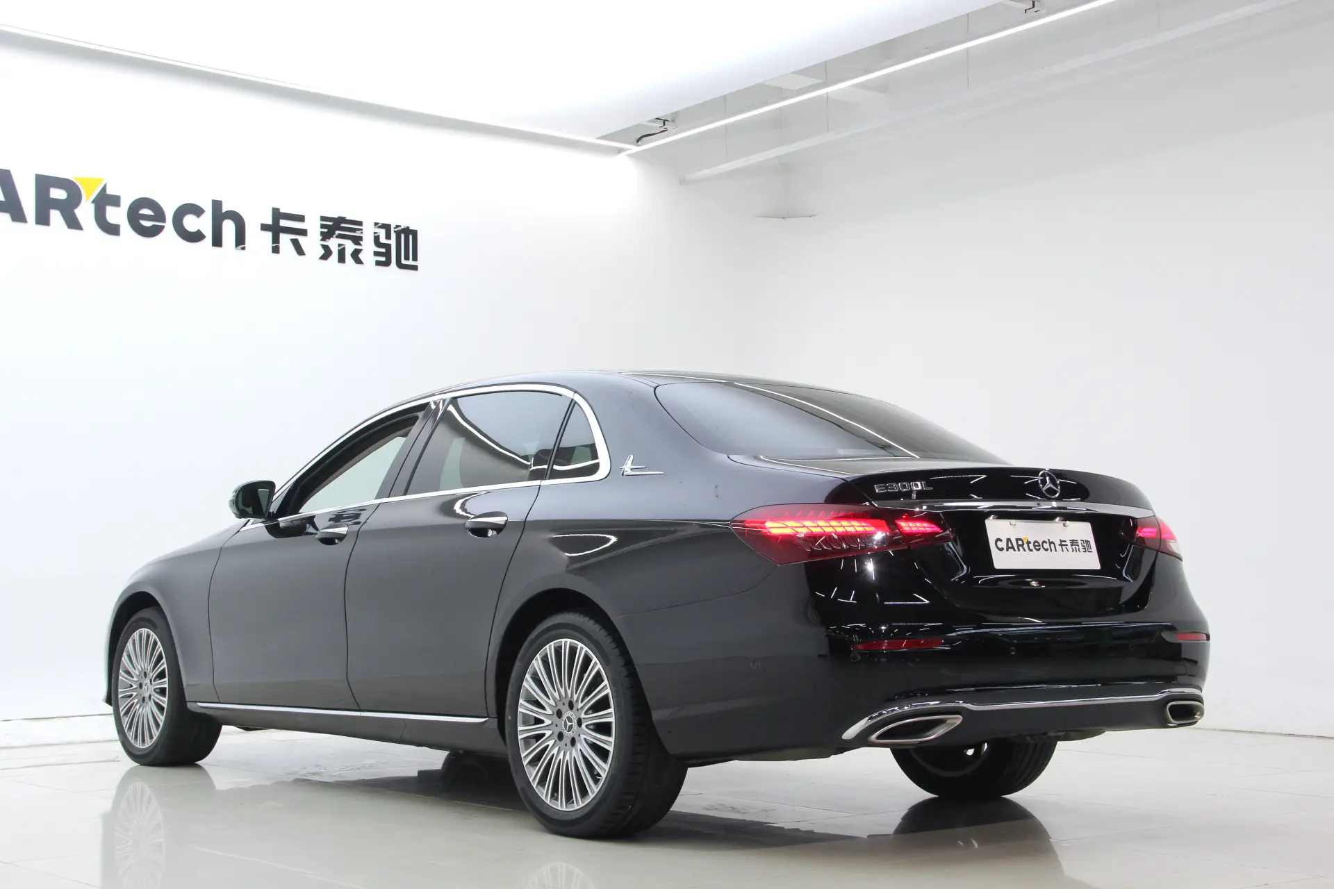 Mercedes-Benz E 300 L, 2022 7