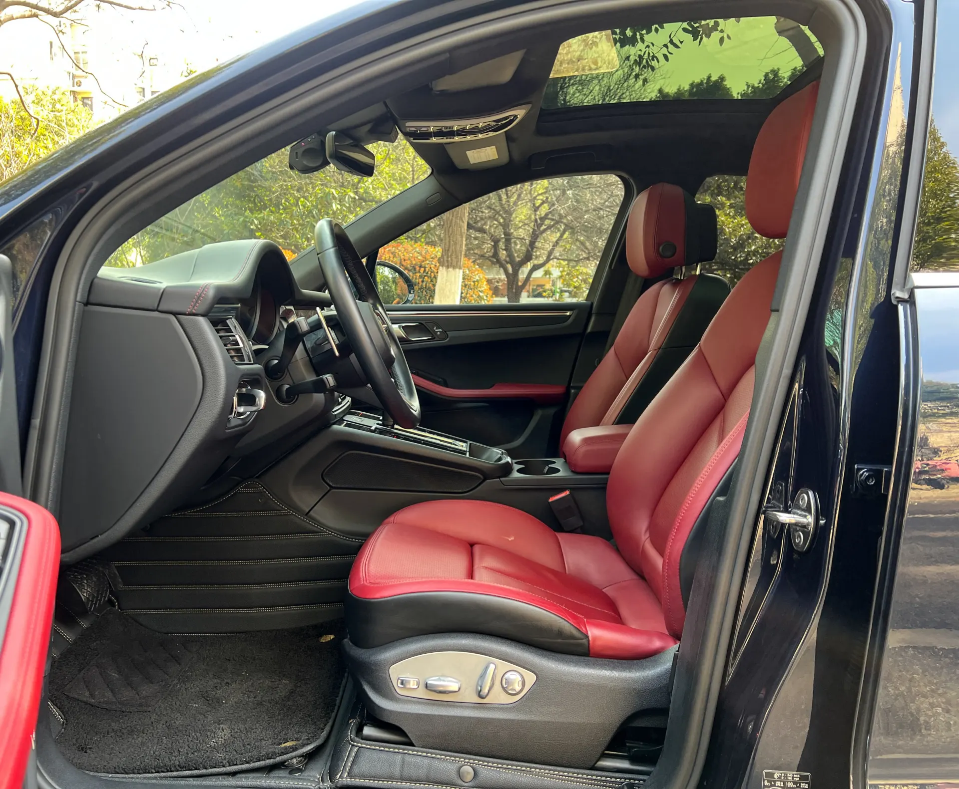 Porsche Macan, 2022 7