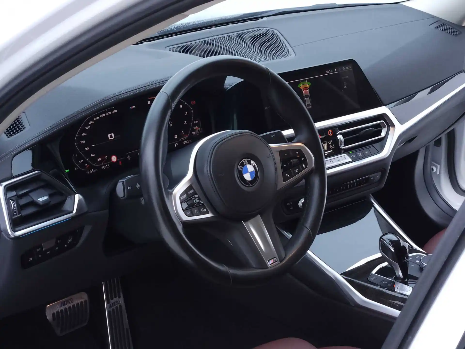 BMW 325i, 2021 9