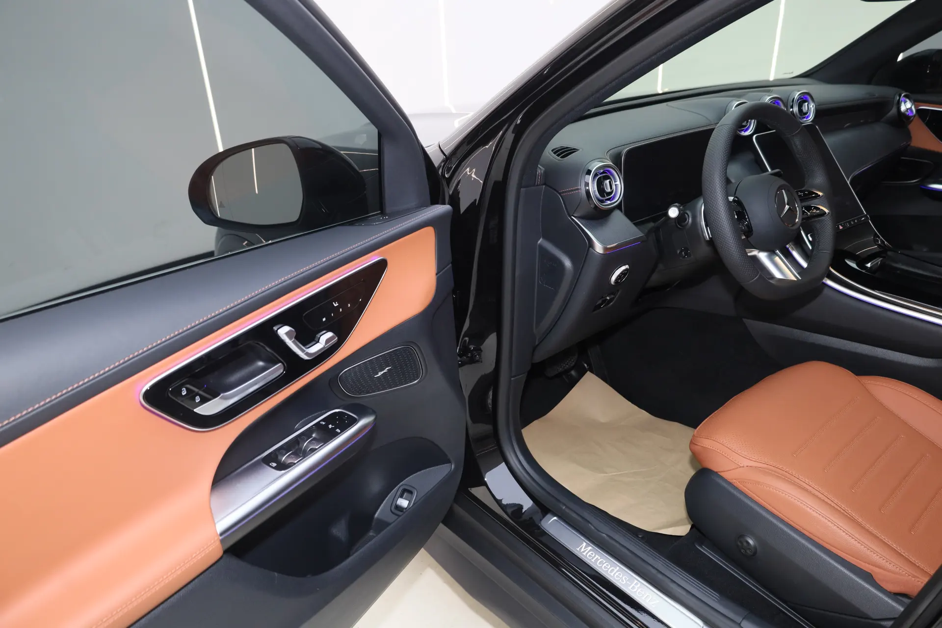 Mercedes-Benz GLC 260 L, 2025 29
