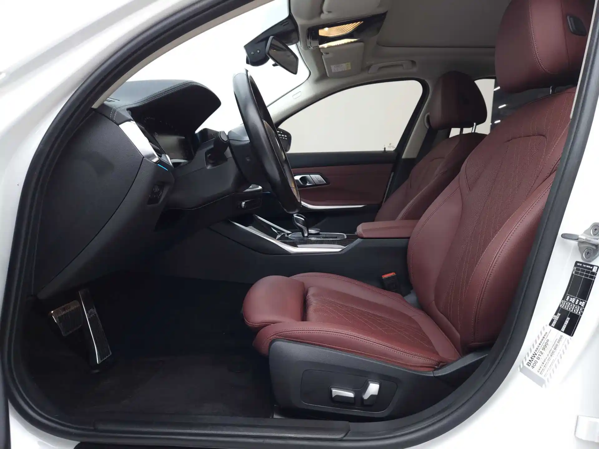 BMW 325i, 2021 4