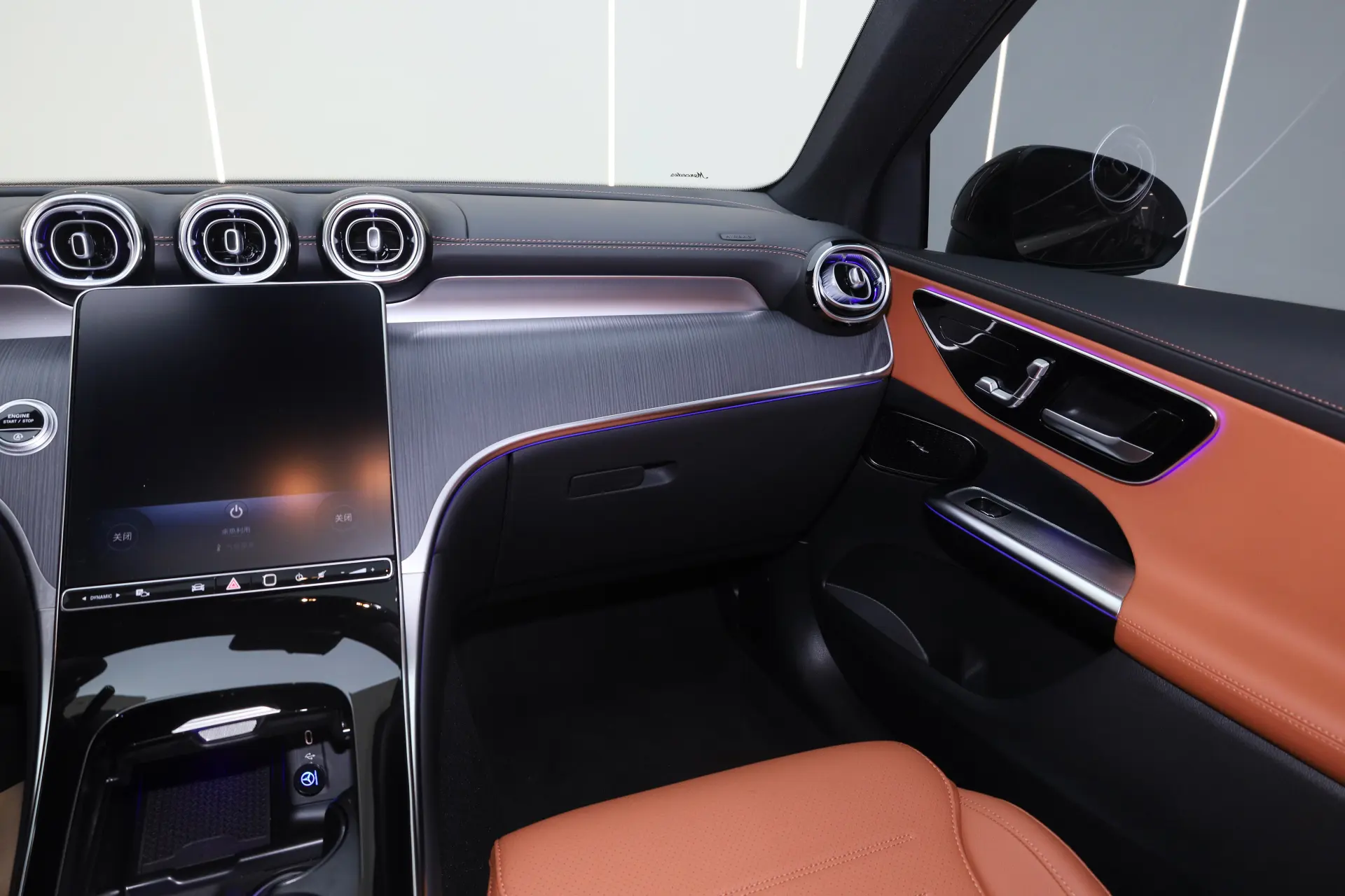 Mercedes-Benz GLC 260 L, 2025 31
