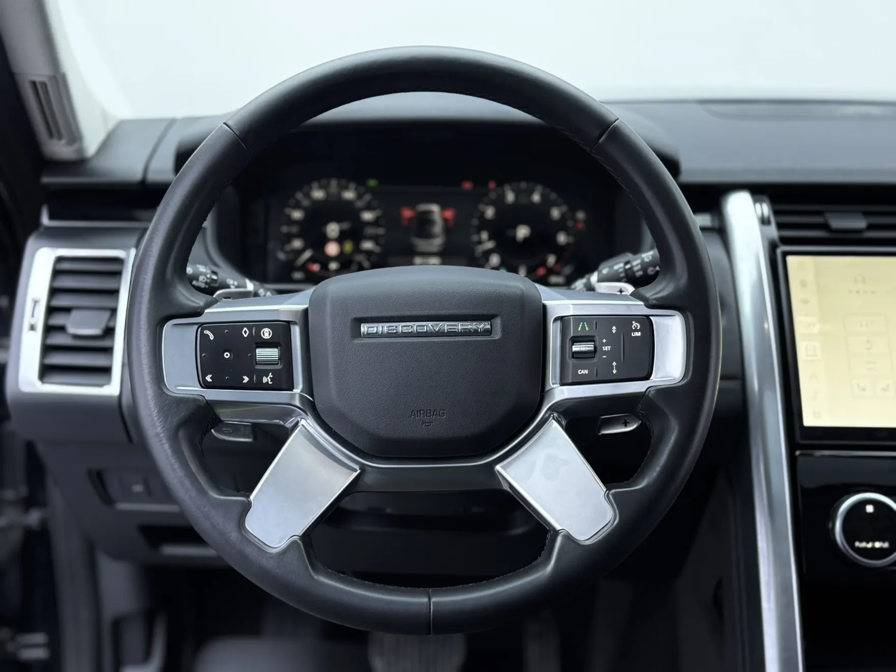 Land Rover Discovery, 2024 15