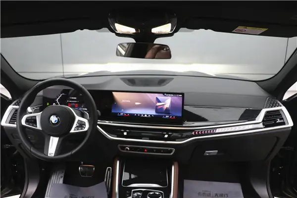 BMW X6, 2025 4