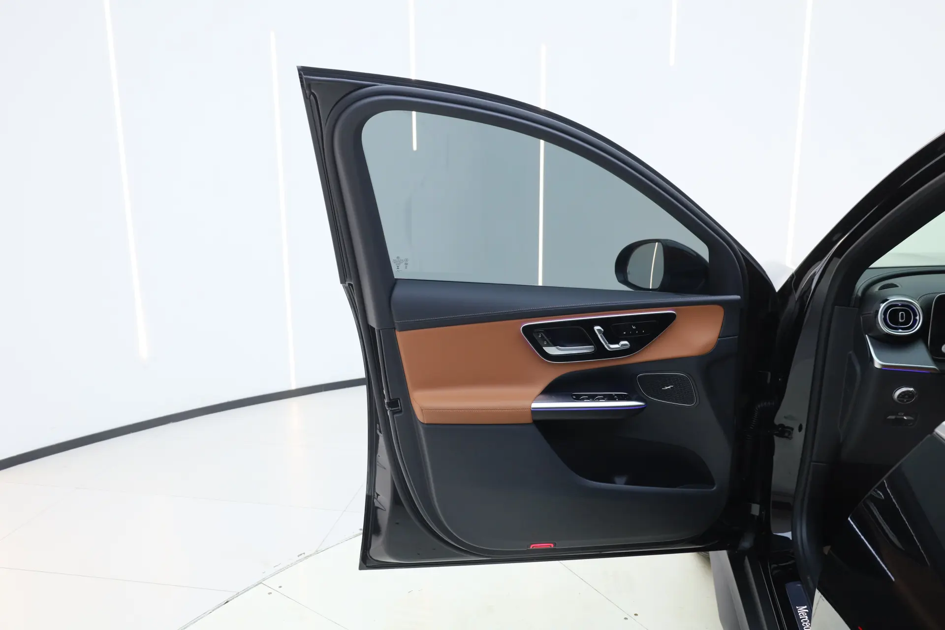 Mercedes-Benz GLC 260 L, 2025 17