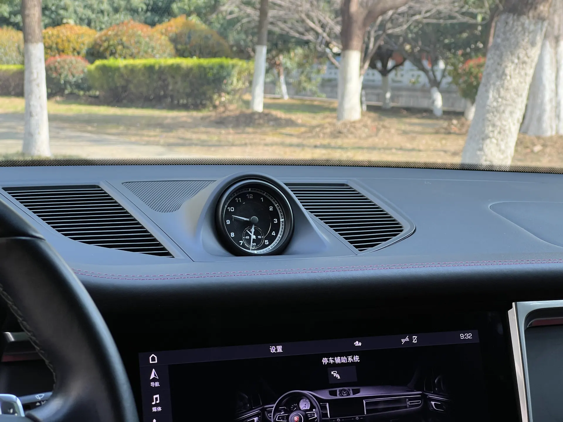 Porsche Macan, 2022 11