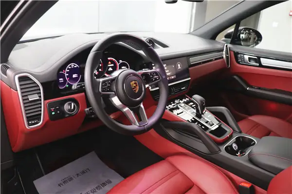 Porsche Cayenne, 2023 11
