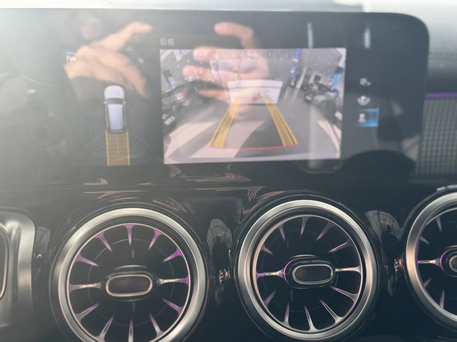 Mercedes-Benz GLB, 2022 19