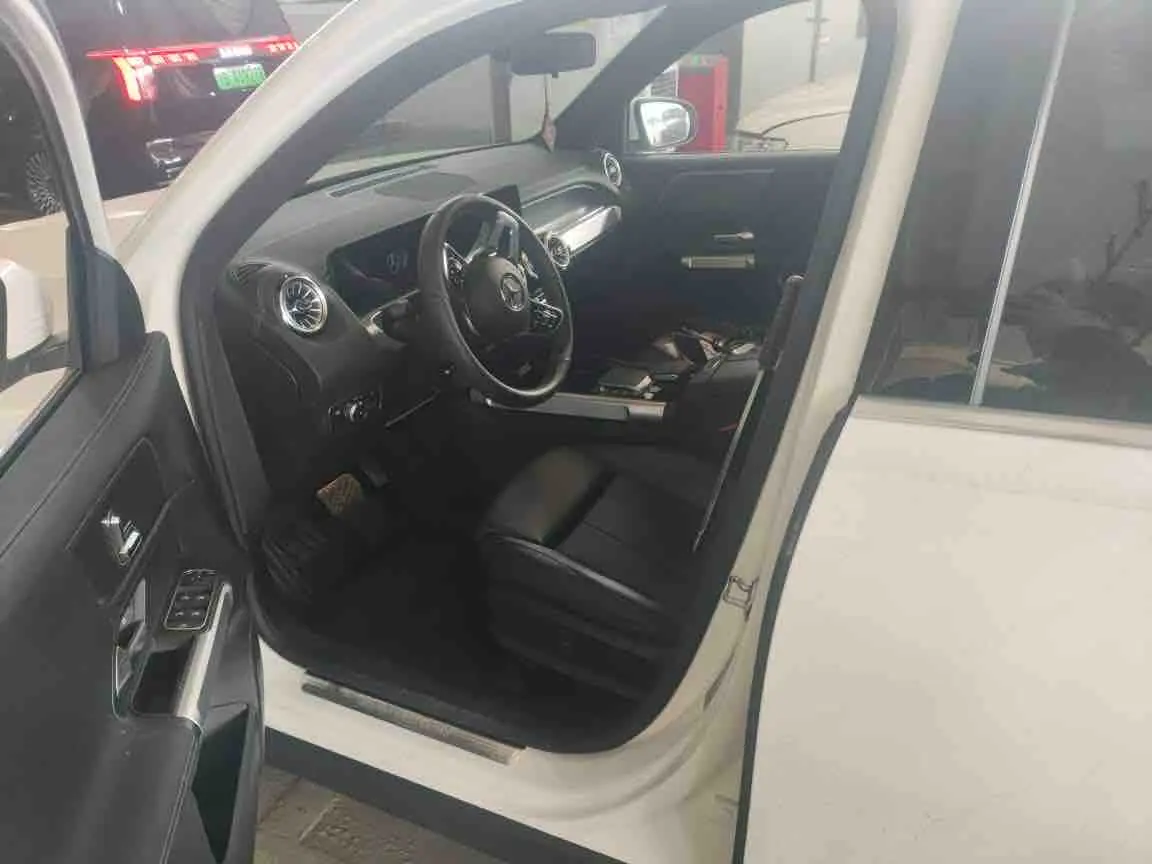 Mercedes-Benz GLB, 2022 4