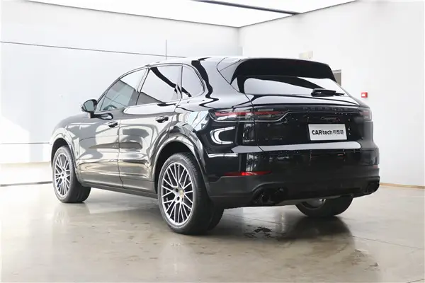 Porsche Cayenne, 2023 24