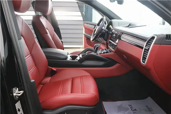 Porsche Cayenne, 2023 21