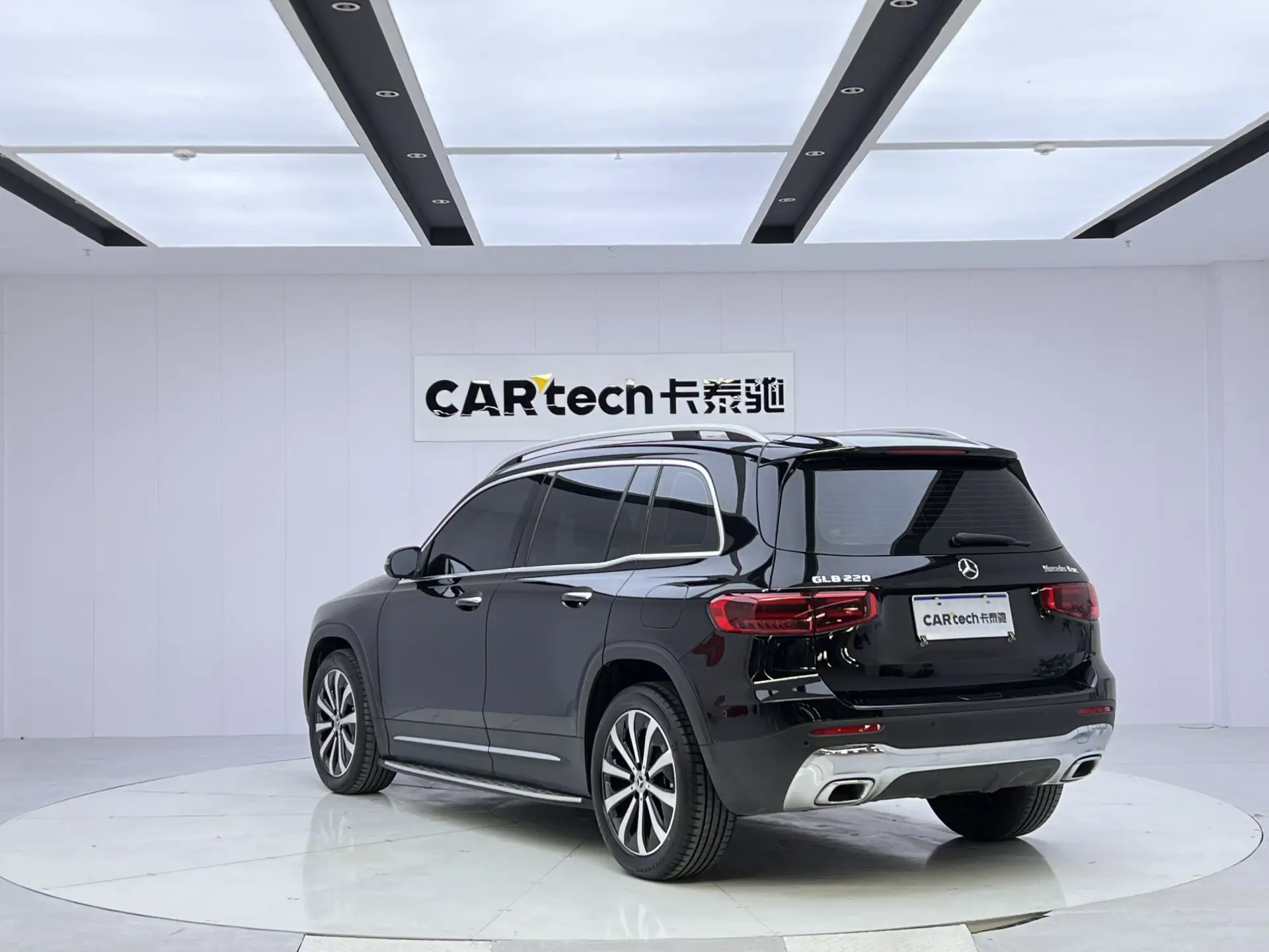Mercedes-Benz GLB, 2024 7