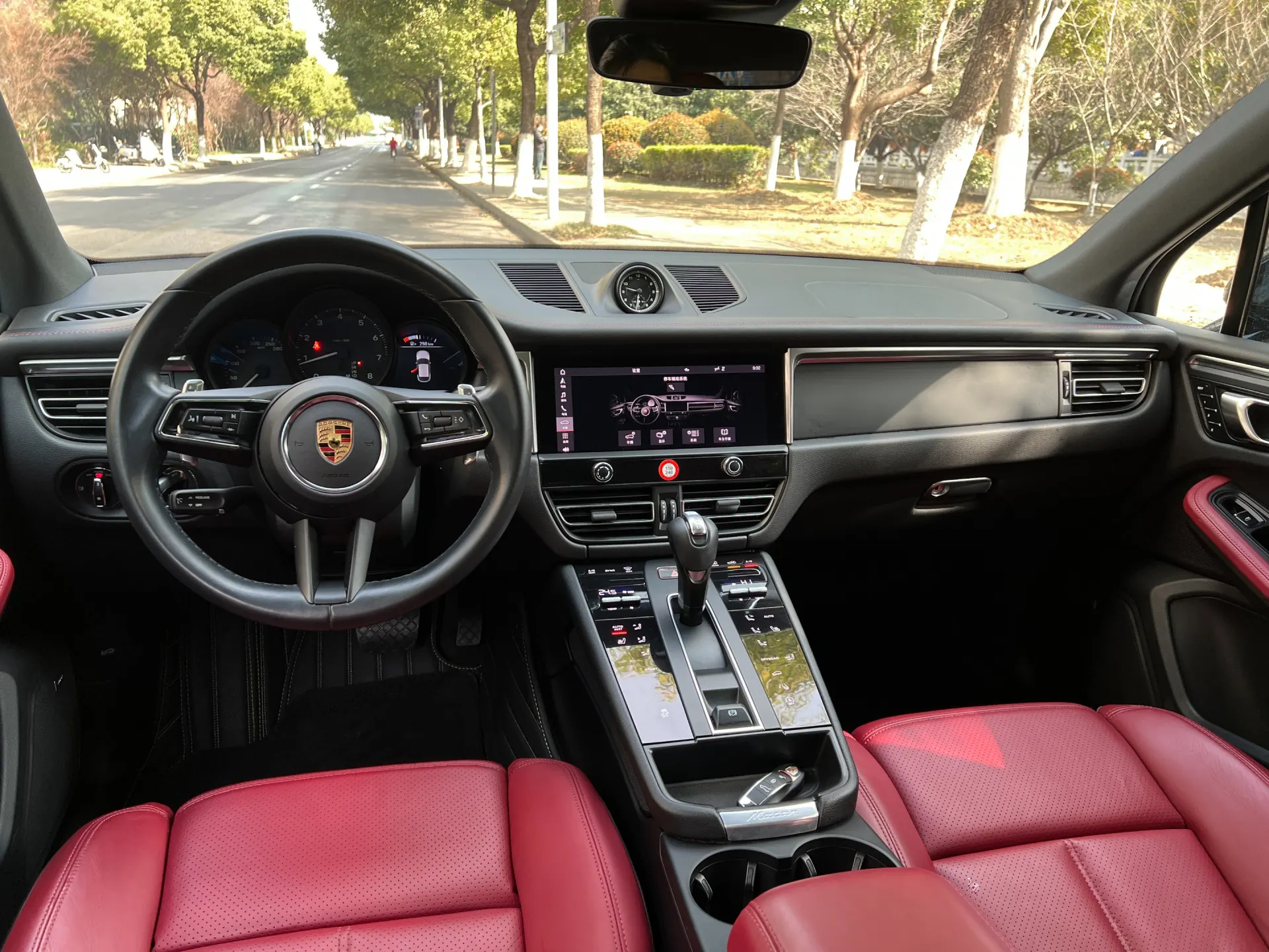 Porsche Macan, 2022 12