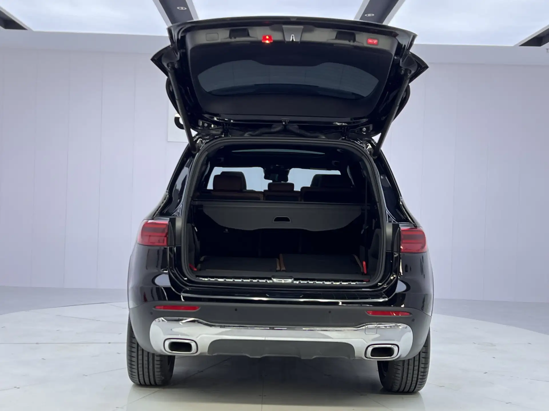 Mercedes-Benz GLB, 2024 13