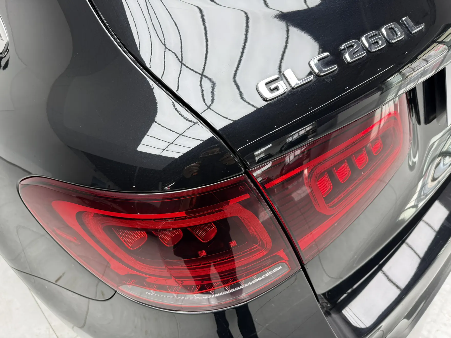 Mercedes-Benz GLC 260 L, 2022 6