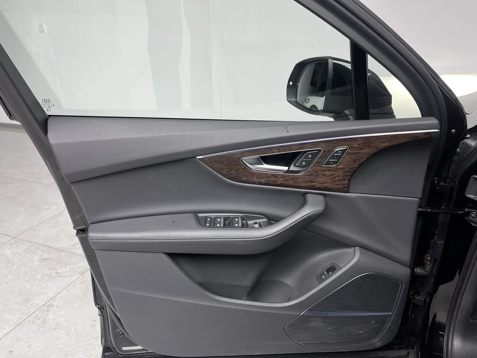 Audi Q7 55 TFSI, 2023 12