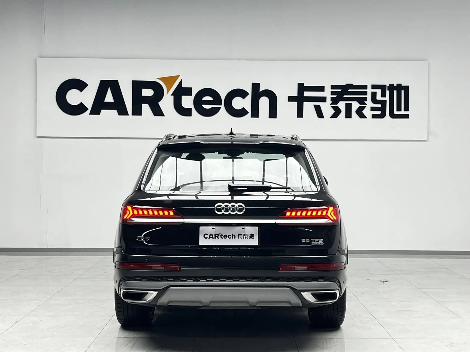 Audi Q7 55 TFSI, 2023 3