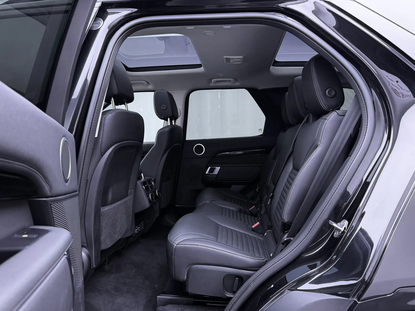 Land Rover Discovery, 2024 20