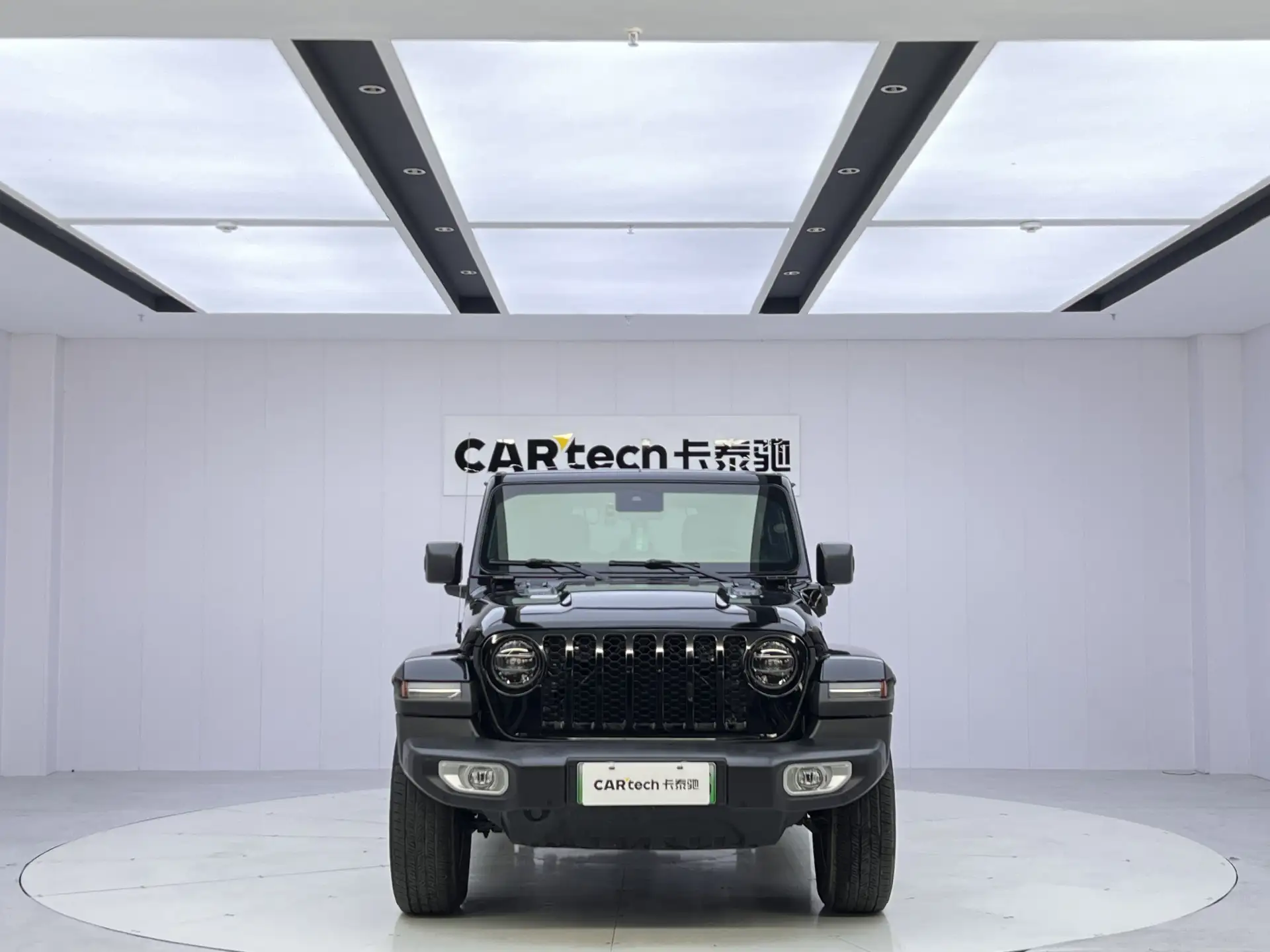 Jeep Wrangler, 2023 3