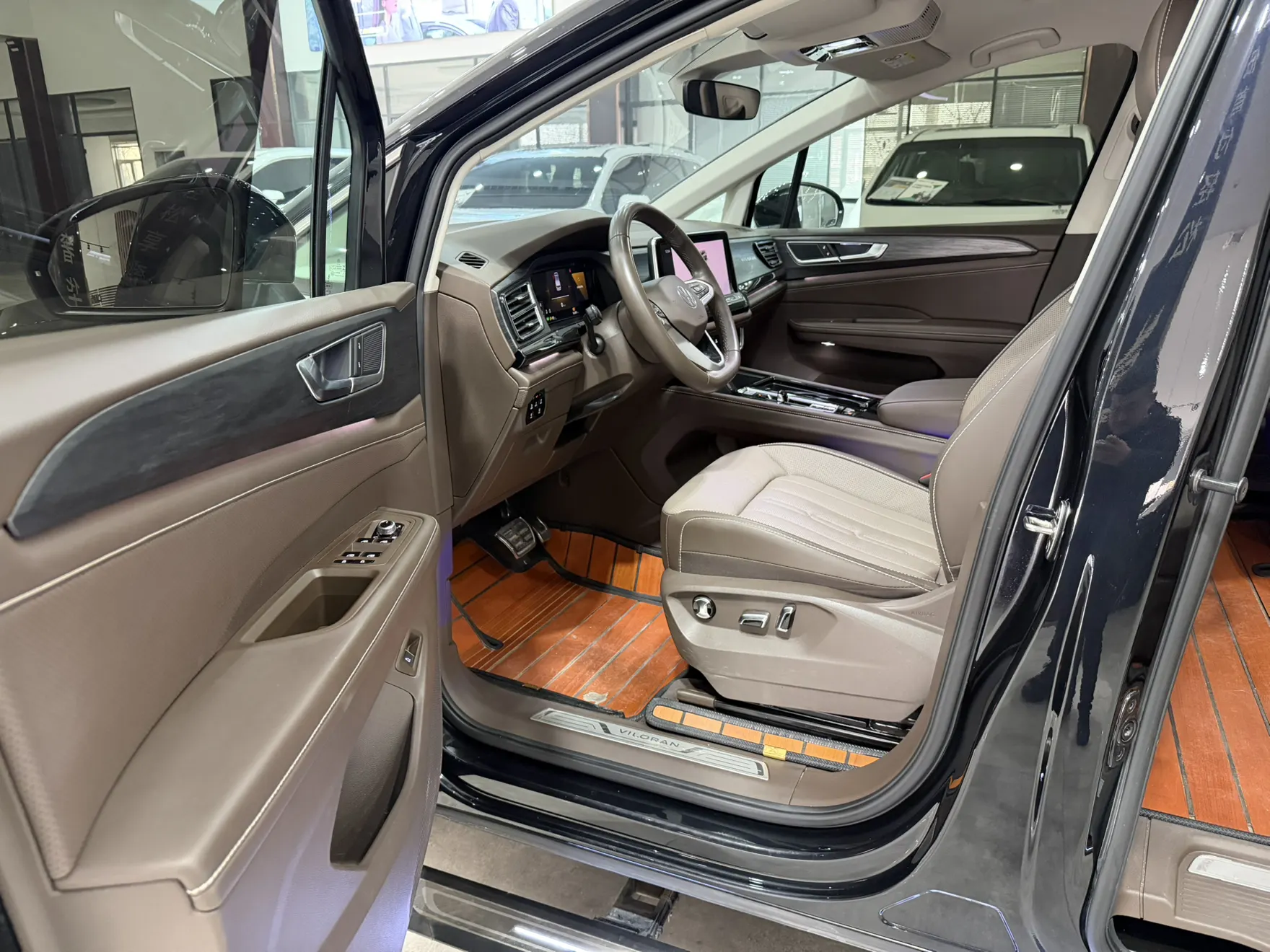 Volkswagen Viloran, 2023 12