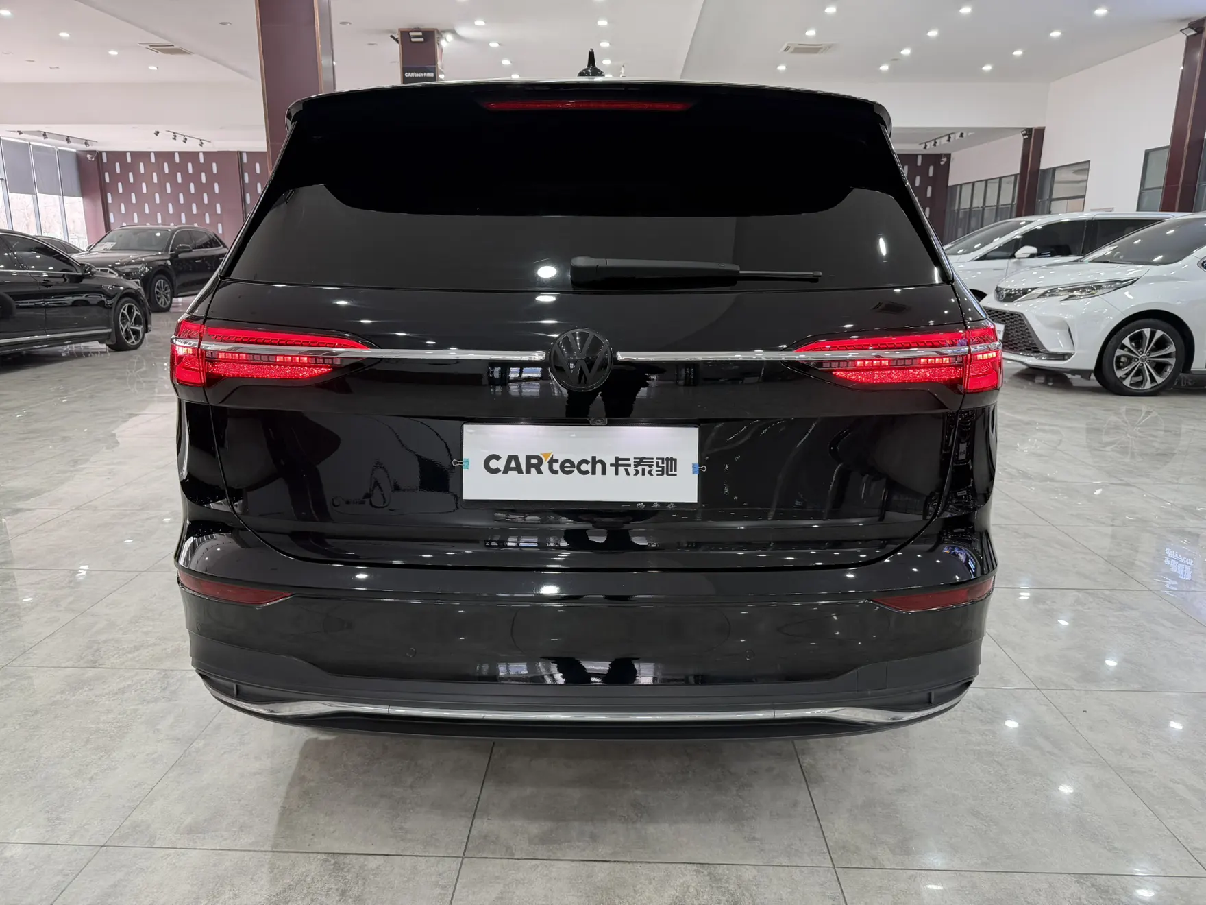 Volkswagen Viloran, 2023 все фото