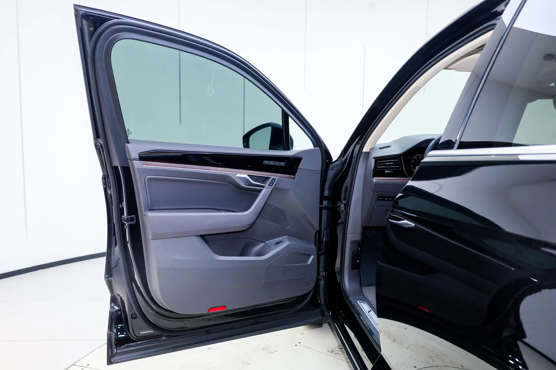 Volkswagen Touareg, 2024 16