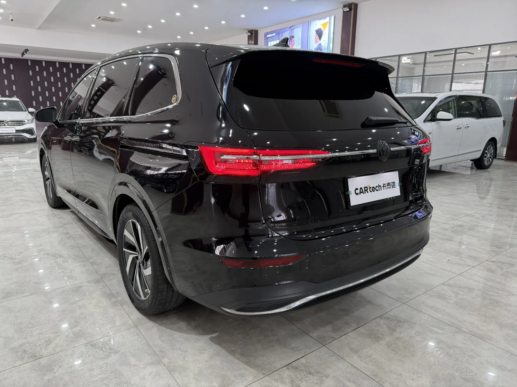 Volkswagen Viloran, 2023 6