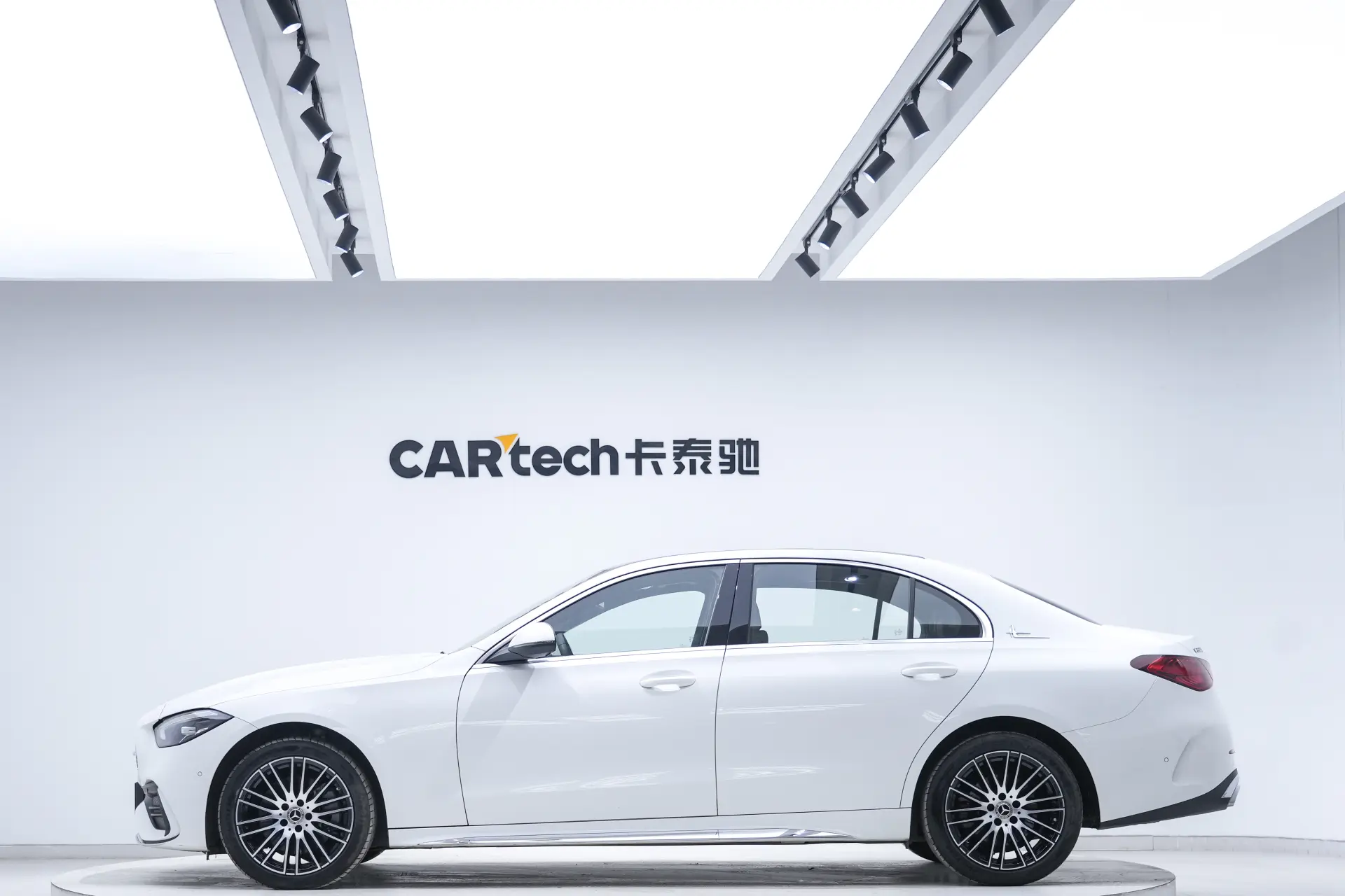 Mercedes-Benz C 260 L, 2024 8