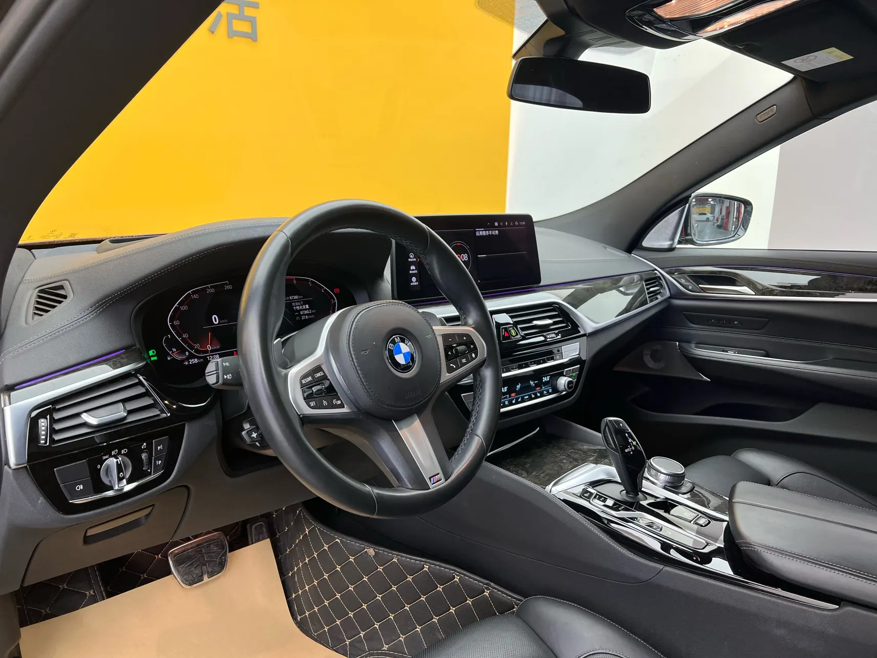 BMW 6GT, 2021 36