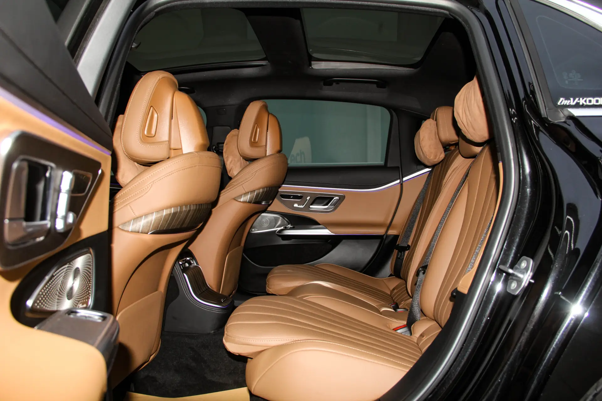Mercedes-Benz E 300 L, 2025 20