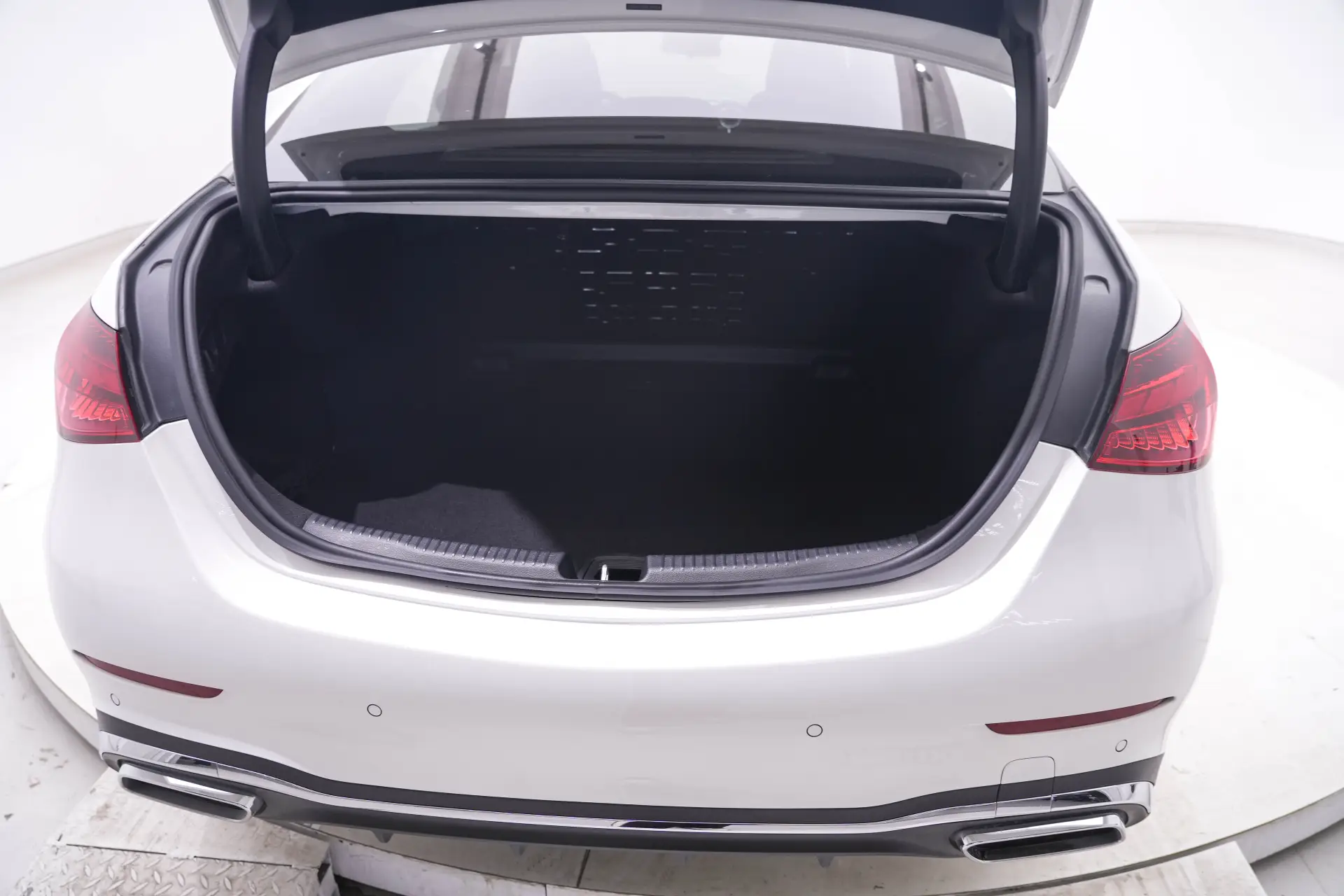 Mercedes-Benz C 260 L, 2024 25