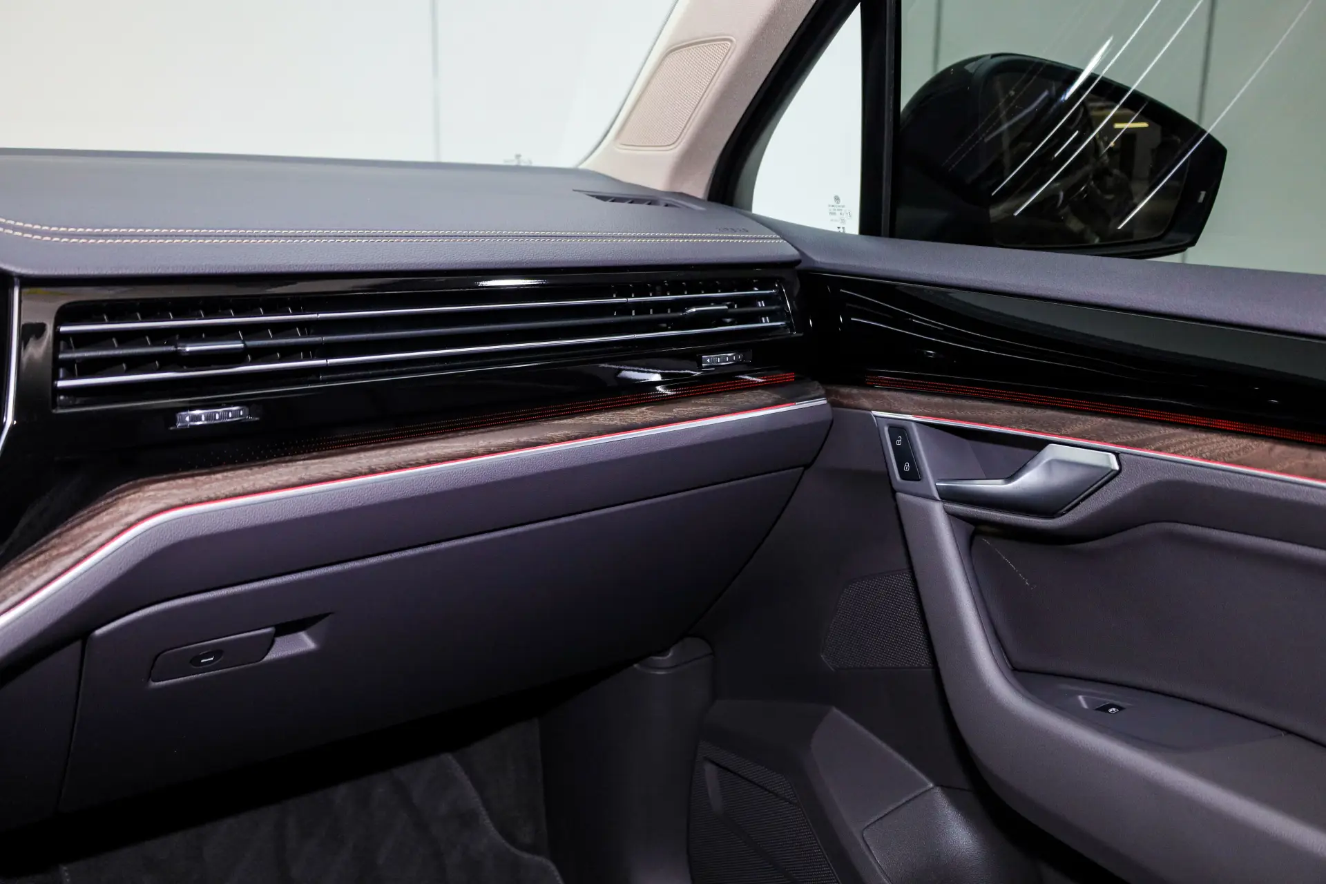 Volkswagen Touareg, 2024 23