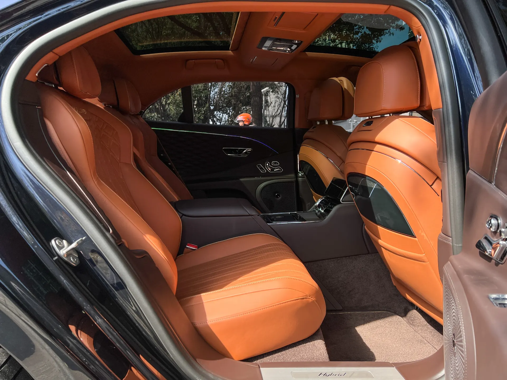 Bentley Flying Spur, 2022 15