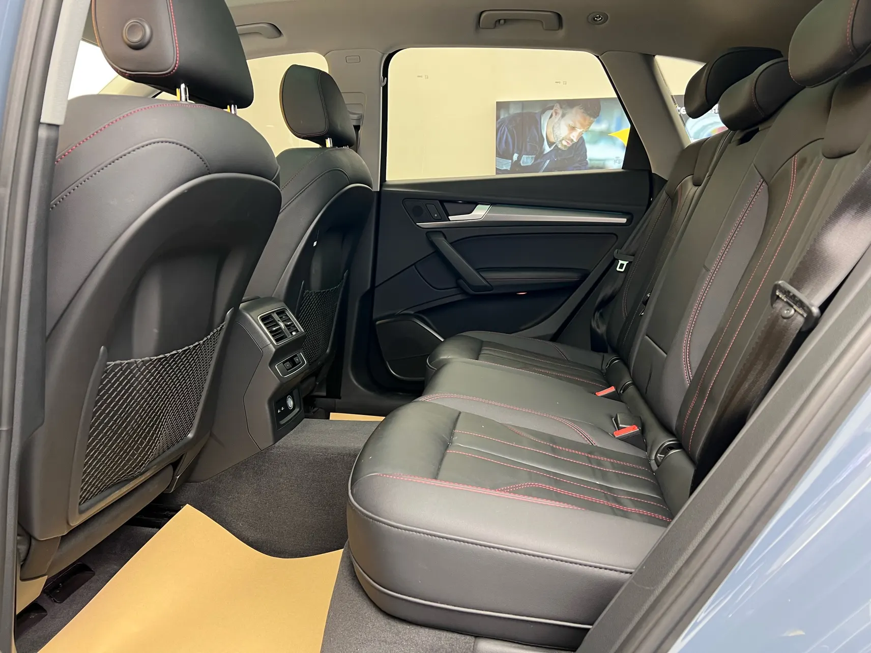 Audi Q5L 40, 2022 32