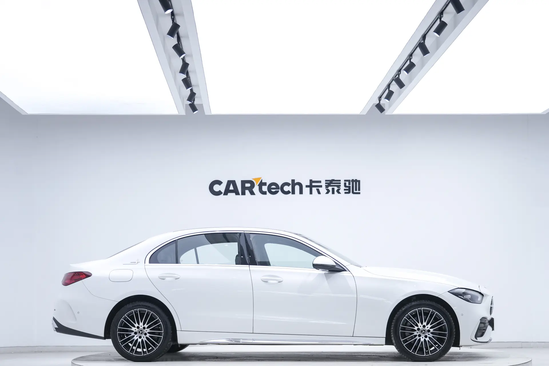 Mercedes-Benz C 260 L, 2024 4