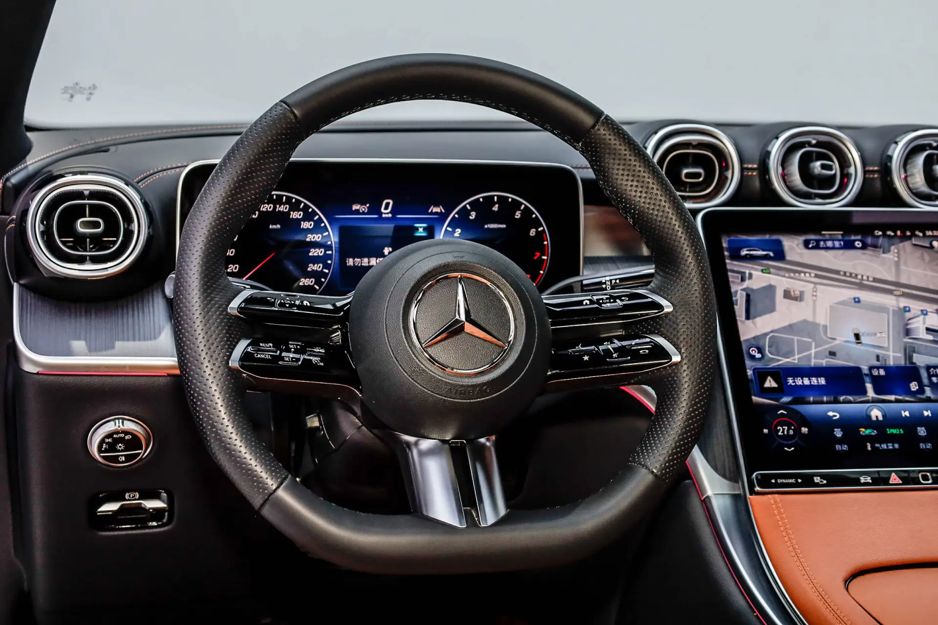 Mercedes-Benz GLC 260 L, 2025 13