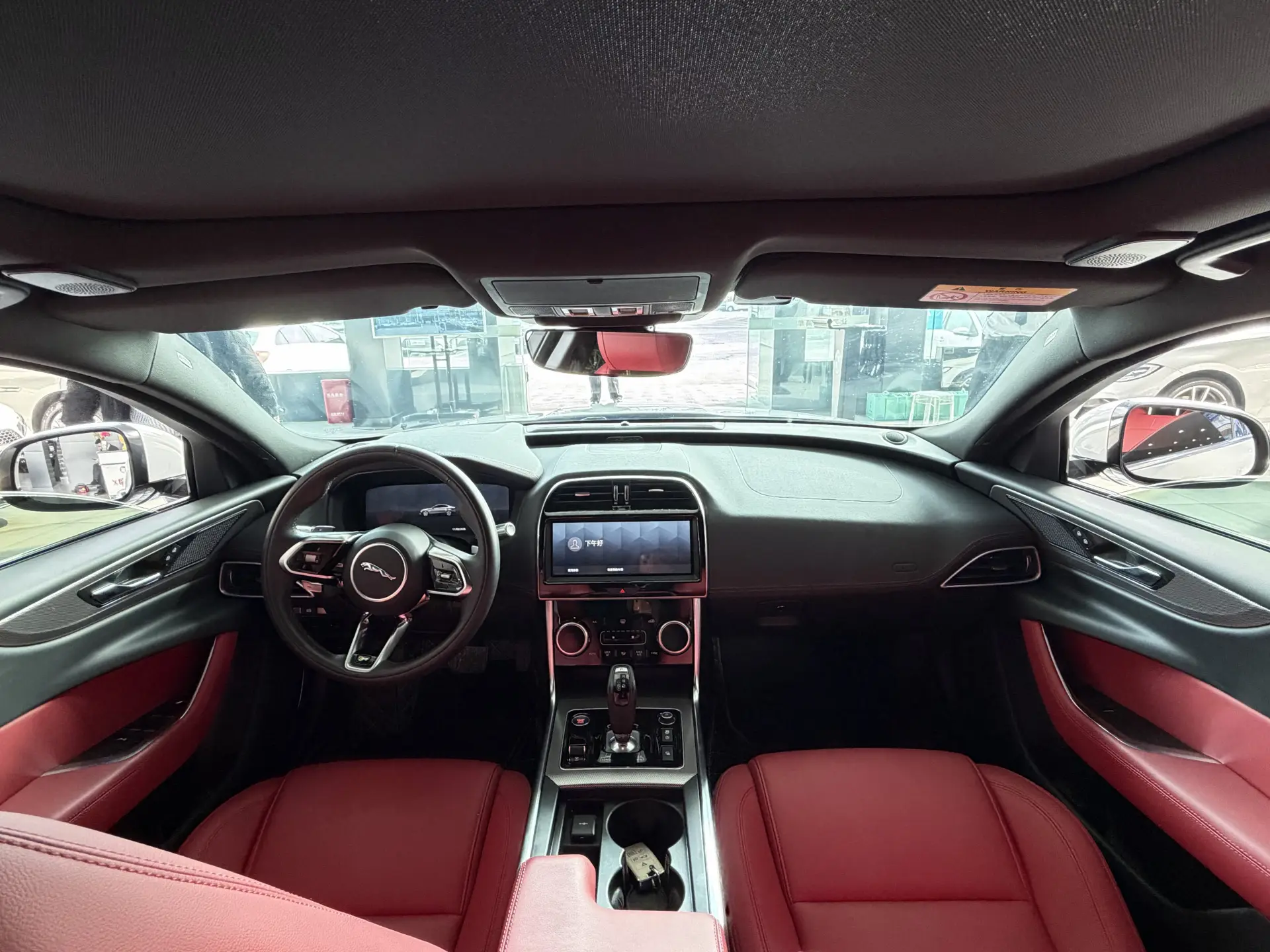 Jaguar XEL, 2022 все фото