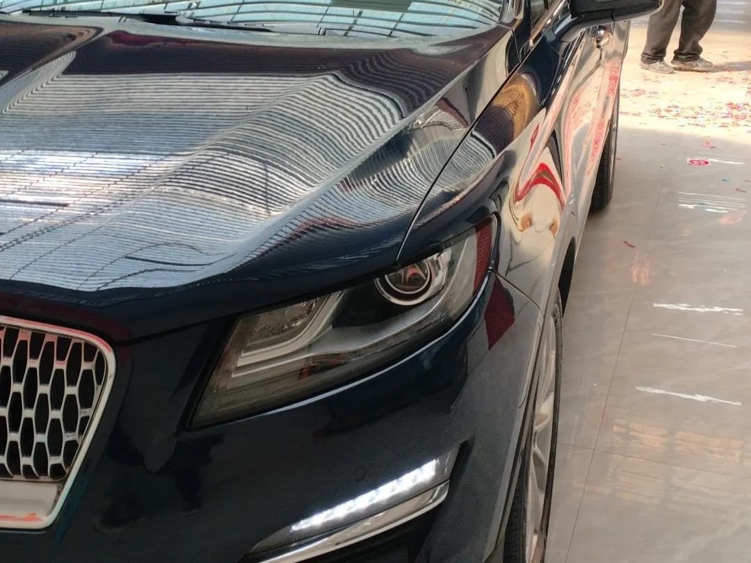 Lincoln MKC, 2019 все фото
