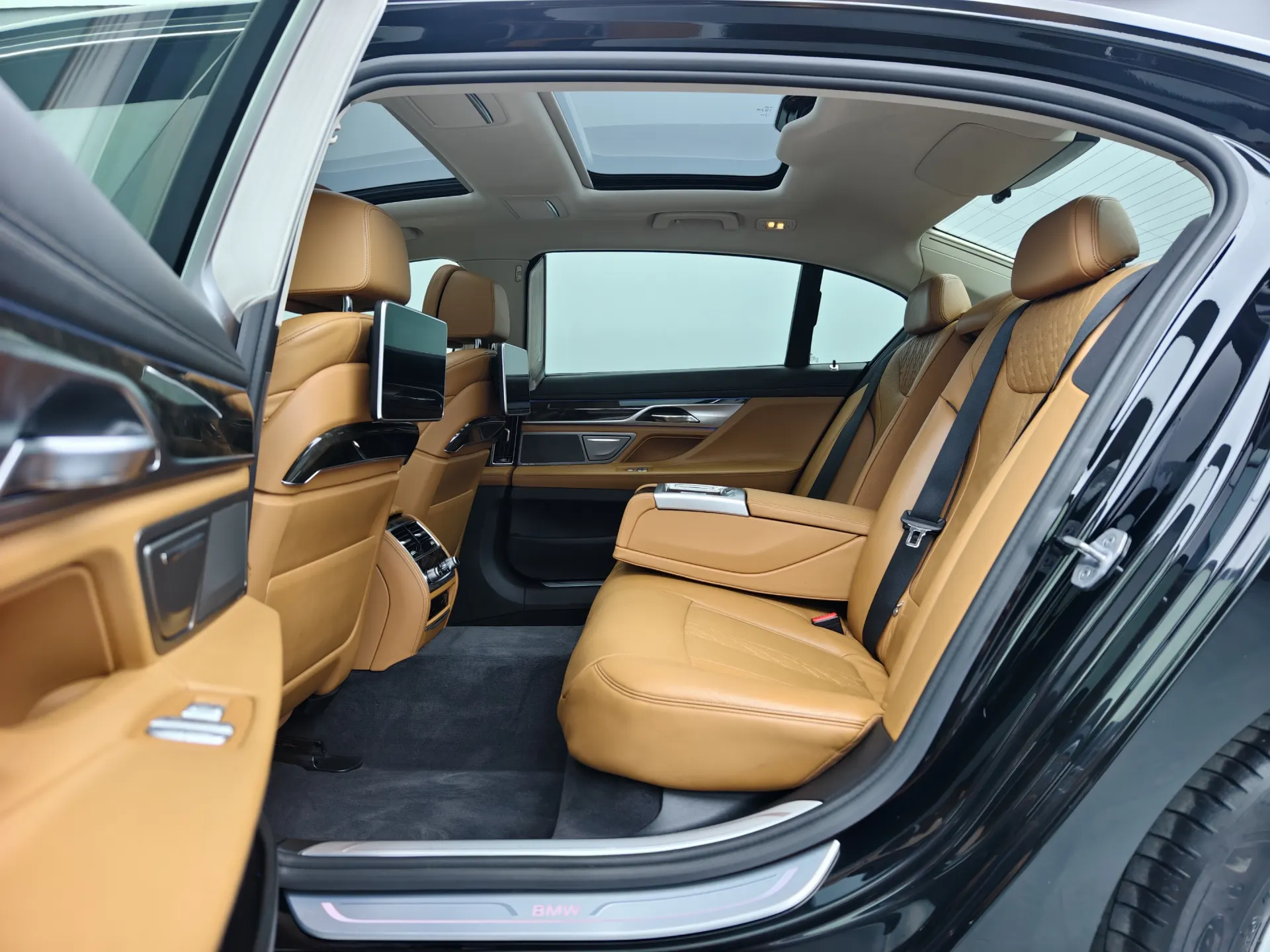 BMW 740Li, 2016 13