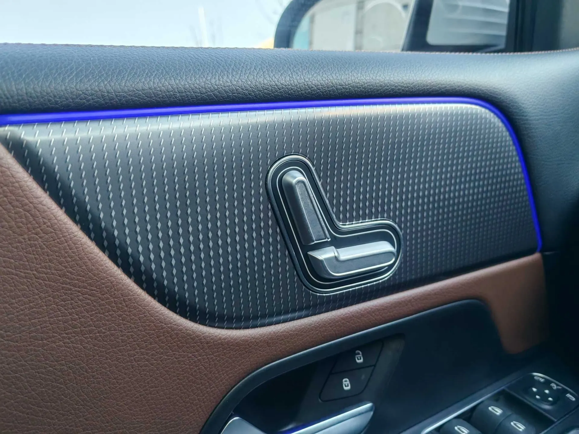 Mercedes-Benz GLB, 2020 12