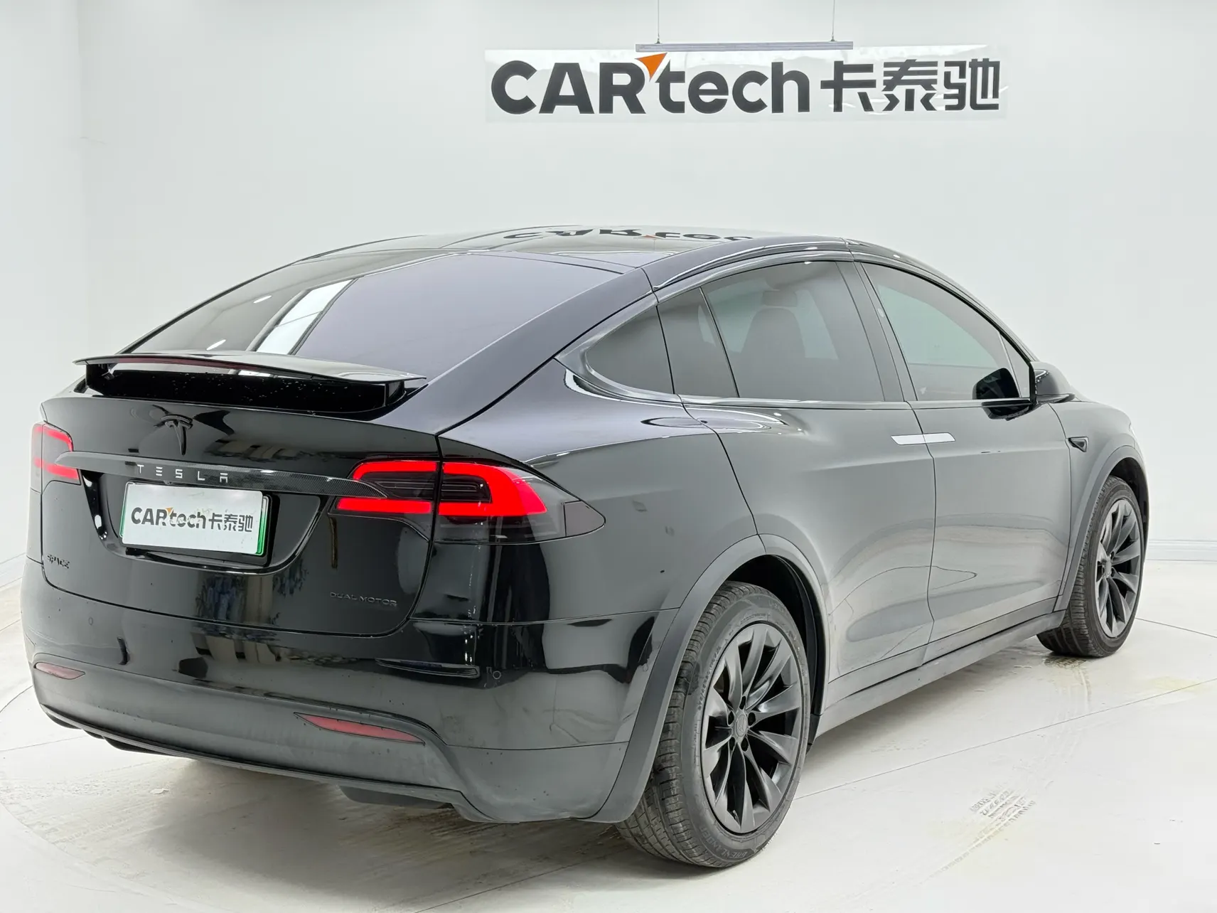 Tesla Model X, 2018 4