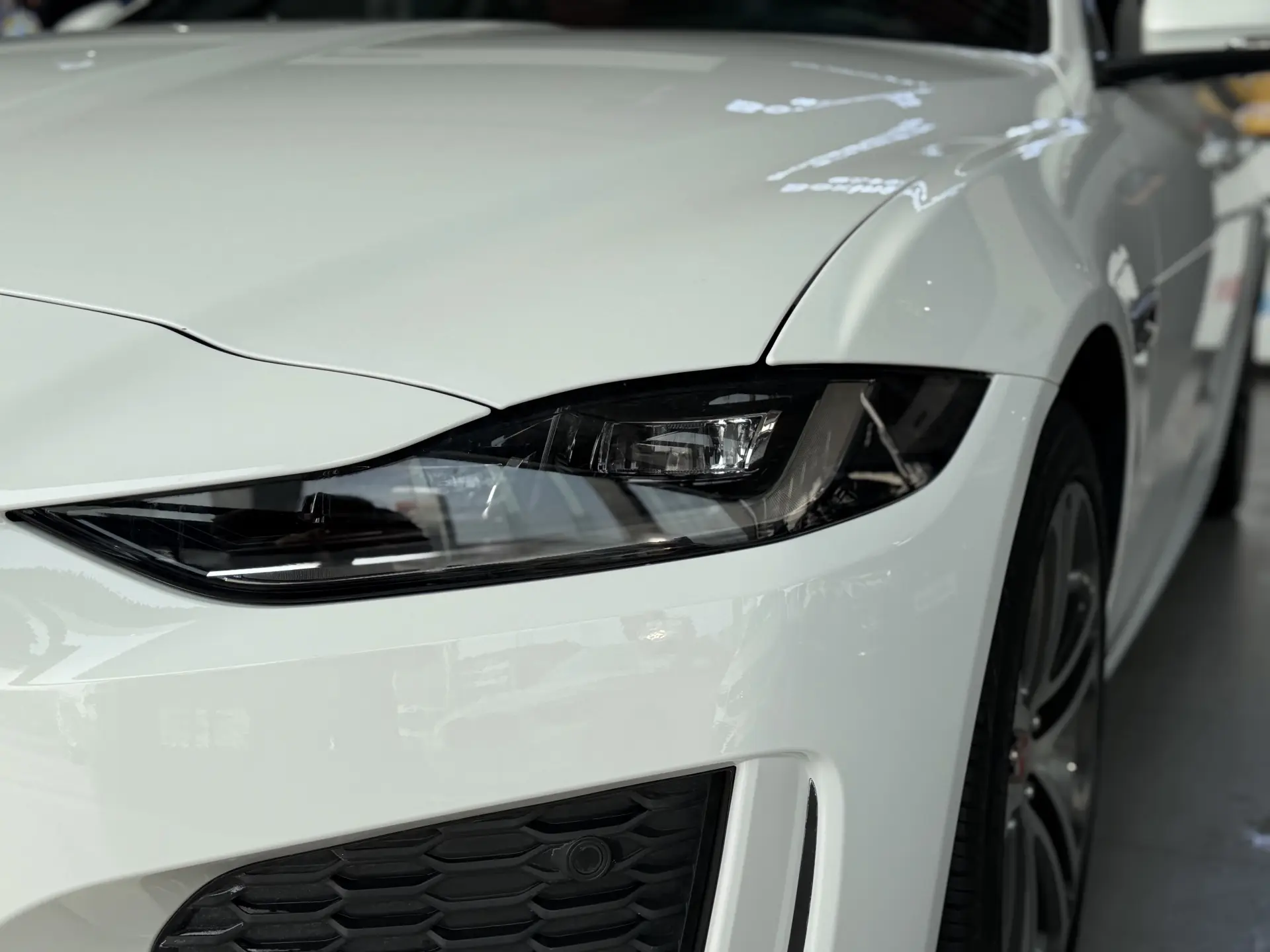 Jaguar XEL, 2022 9